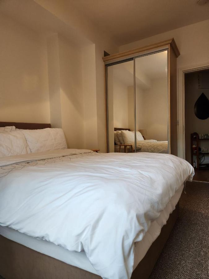 Our Tiny Little Home Cork Extérieur photo