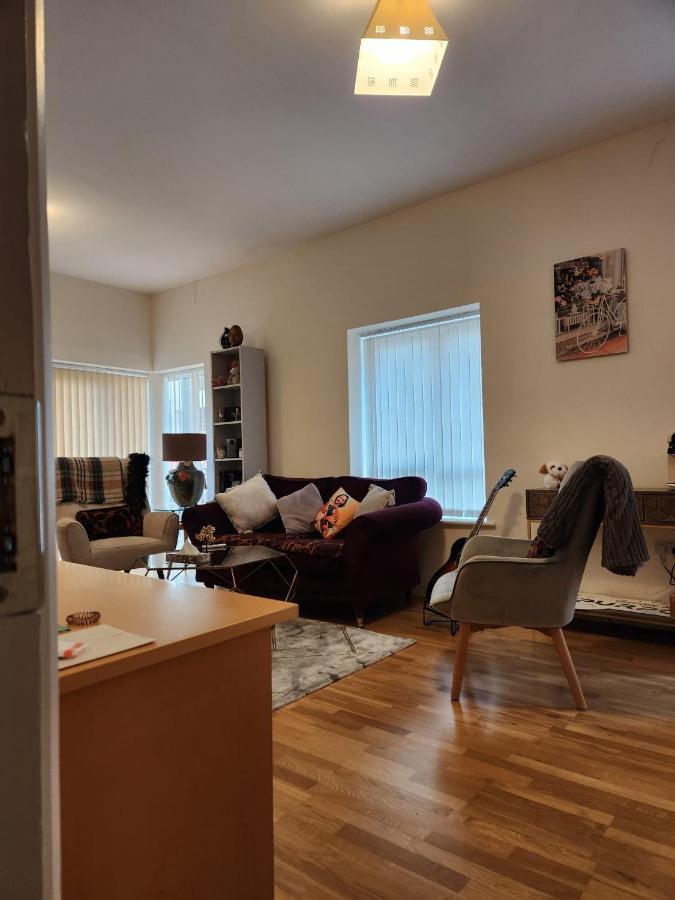 Our Tiny Little Home Cork Extérieur photo